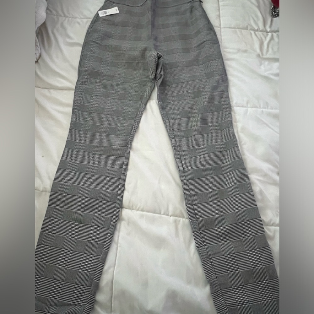 GAP Black and White Checkered Pants